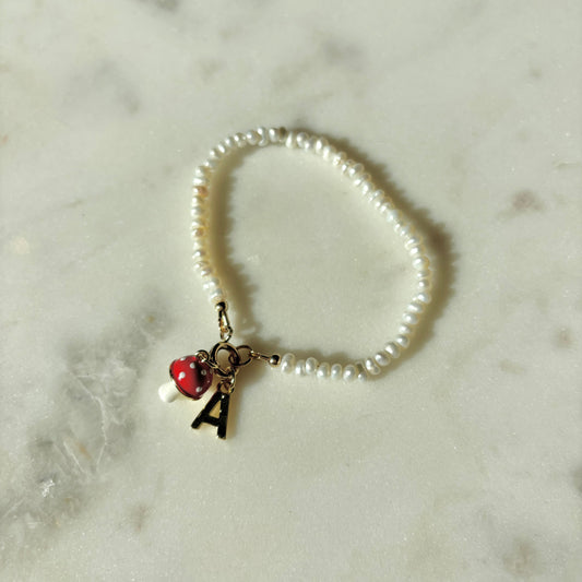 Pearl Spring Clasp Bracelet